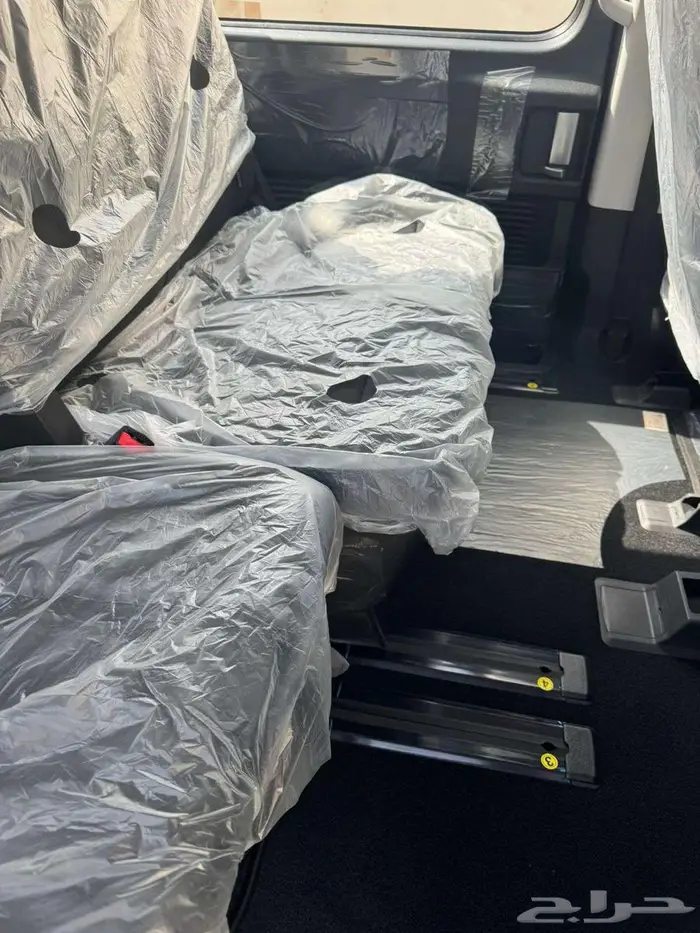 هونداي ستاريا 9 راكب ديزل اتوماتيك 14