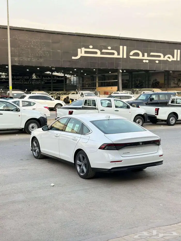 هوندا اكورد 2025 نصل فل ( سعودي ) 4