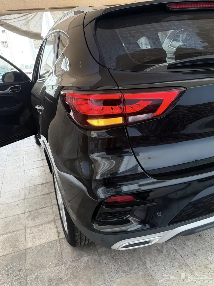 للبيع جيب MG ZS ع ضمان شركه الناغي نظييف جدآ ممشى قليل2023 24