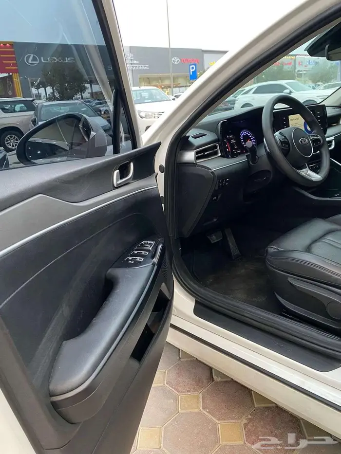 كيا (k5) مستورد كوري 2021 مقاعد جلد اسود تشغيل بصمه 6