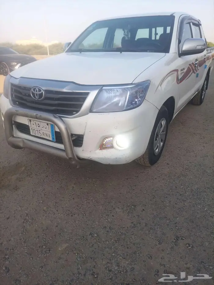 تايوتا هايلوكس غمارتين مديل 2013 1