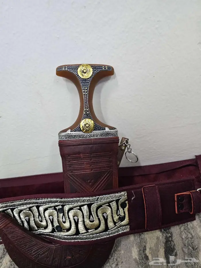 جنبيه صنعاني فوق الكفو 0