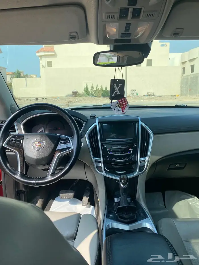 كاديلاك SRX 2013 6
