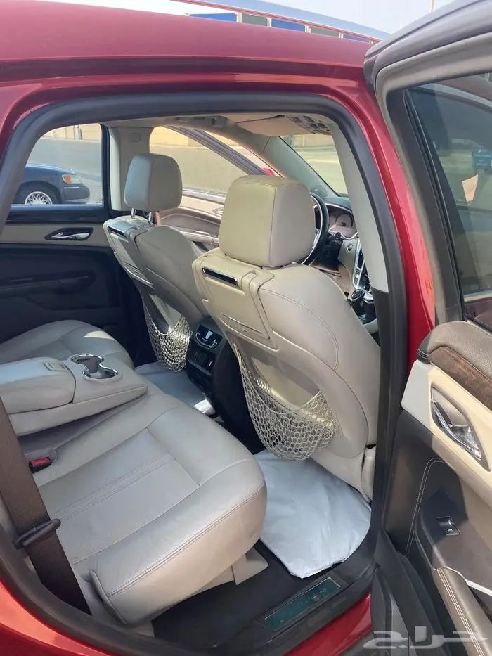 كاديلاك SRX 2013 8
