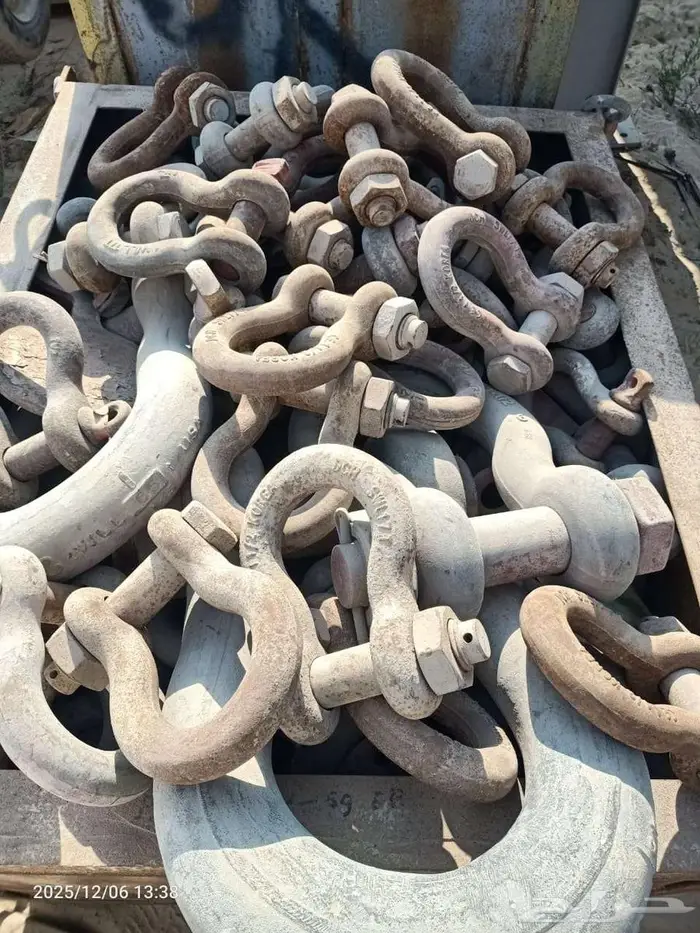 D-SHACKLES FOR SALE 15