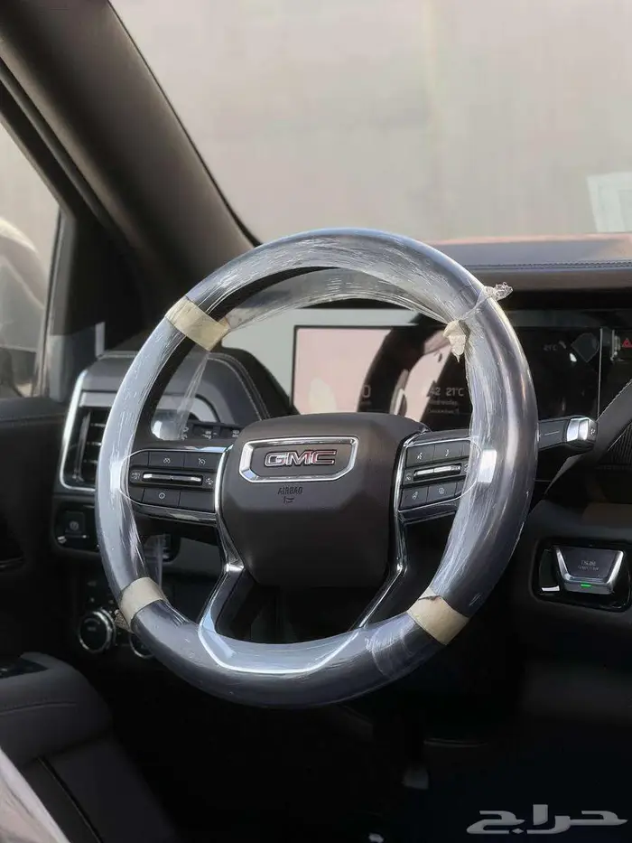 جي ام سي يوكن الفيشن V8 2025 GMC عيش الفخامة والشتوية 4