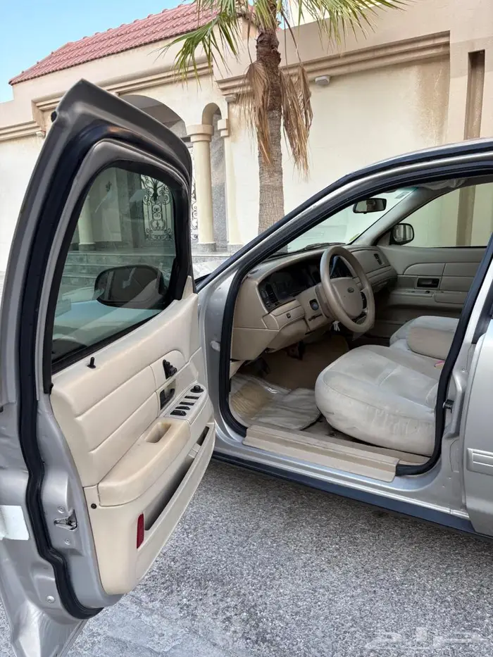 فيكتوريا2011بوليسي سعودي ماشي178 4