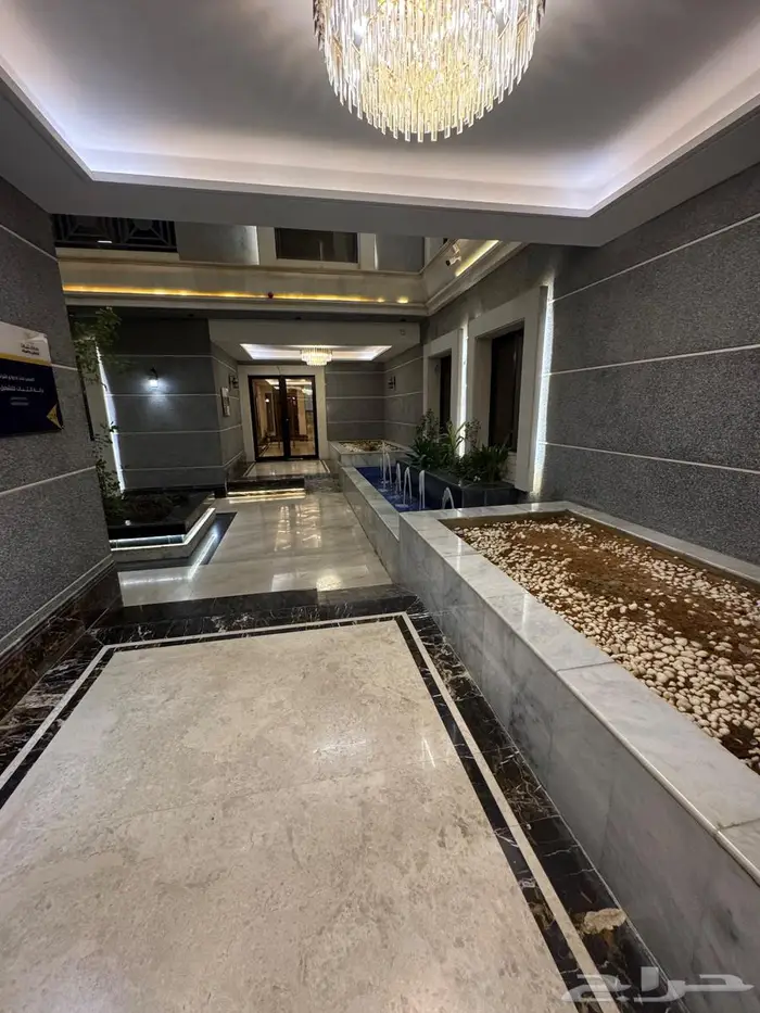 شقة للايجار حي المونسية في عمارة شقق تمليك السعر 70 قابل للت 9