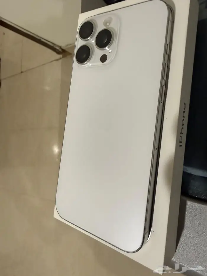 I phone 16 pro max 256 Gb 3