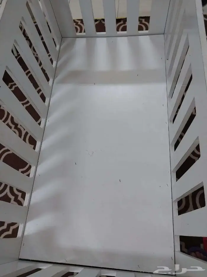 كنب ومجلس أرضي وسرير نفر ونص وسرير اطفال 2