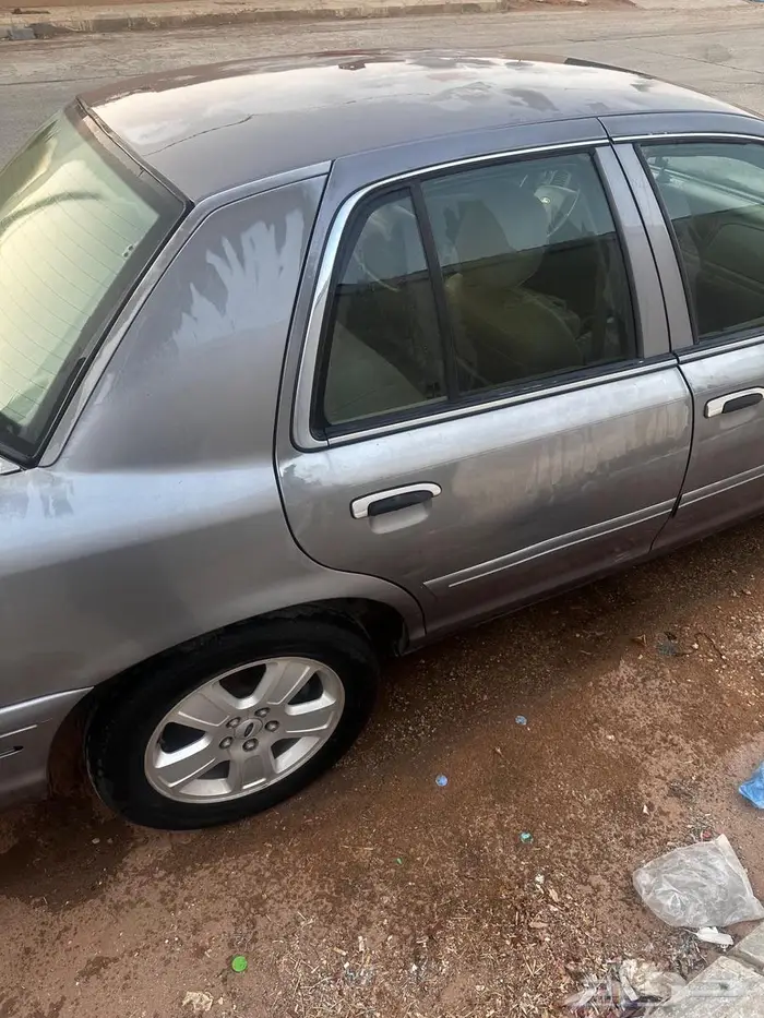 فورد فكتوريا 2006 5