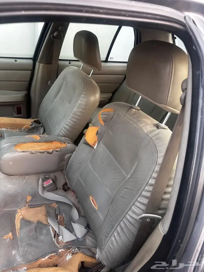 فورد فكتوريا 2006 10