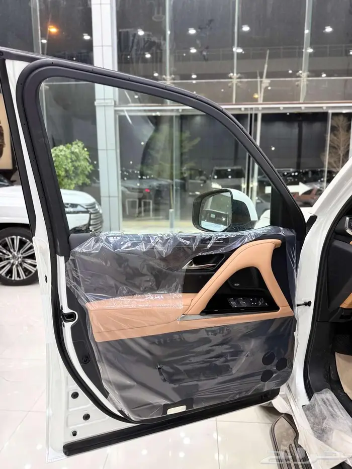 لكزس ( LX 600 BB ) موديل 2025 أقل الأسعار 19