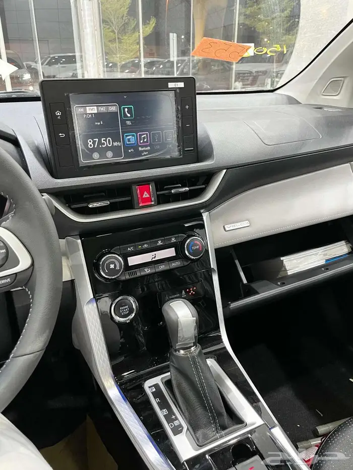 تويوتا فيلوز ( GLX ) موديل 2025 أقل الأسعار 13