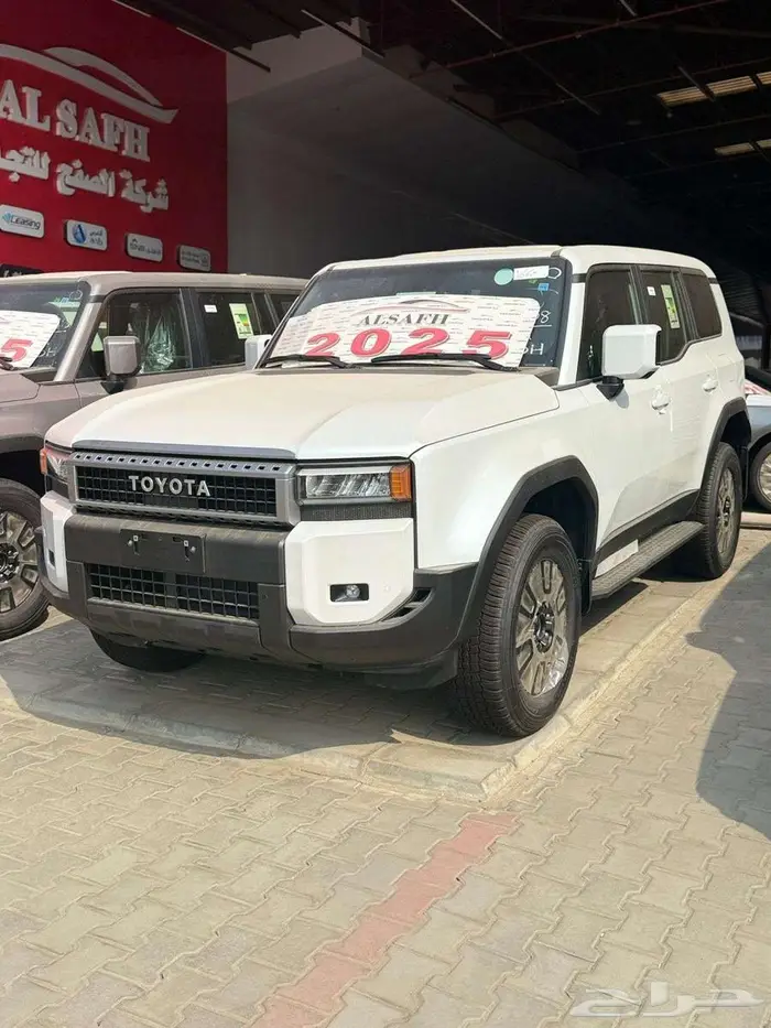 تويوتا برادو TXL-1 بنزين موديل 2025 1