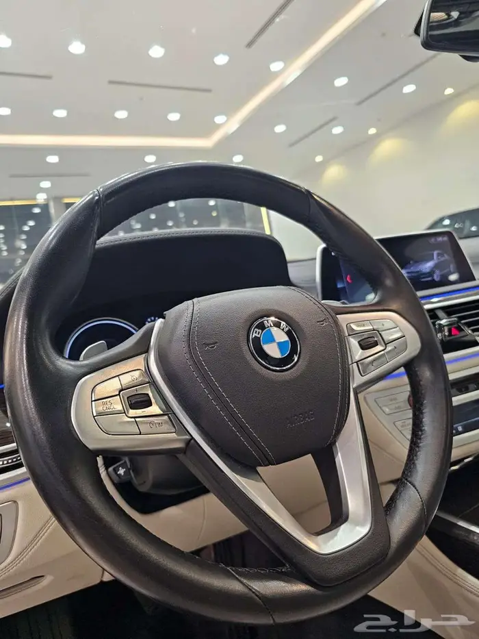 بى ام دبليو 740li موديل 2019 ناغى 13