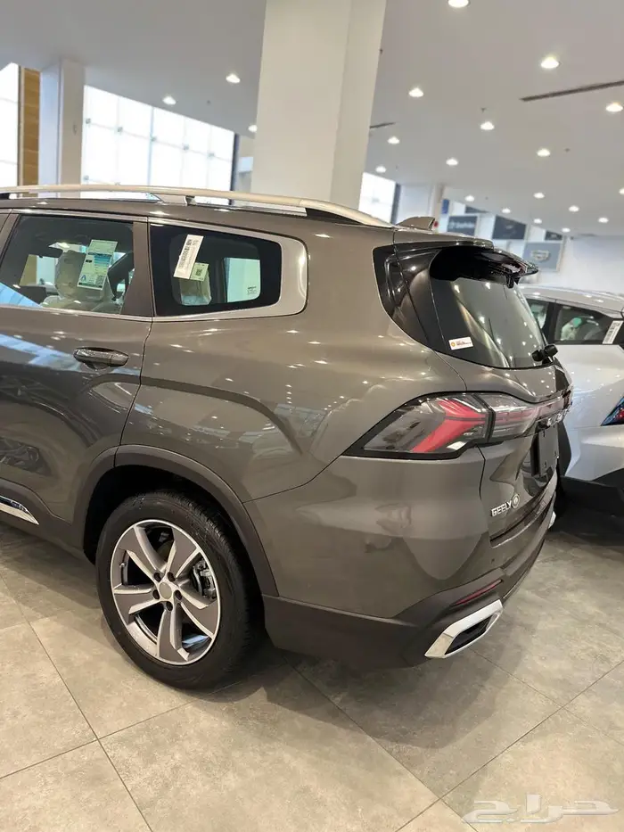 عروض نهايه السنه اوكافانجو 2025 فل كامل 4