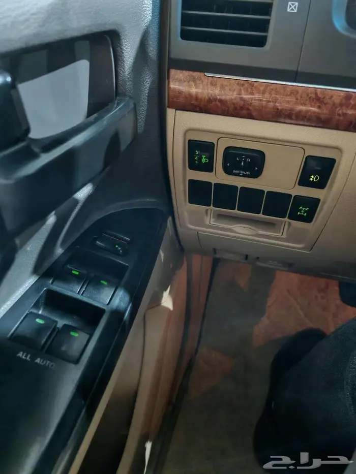 تويوتا لاند كروزر 2012 21