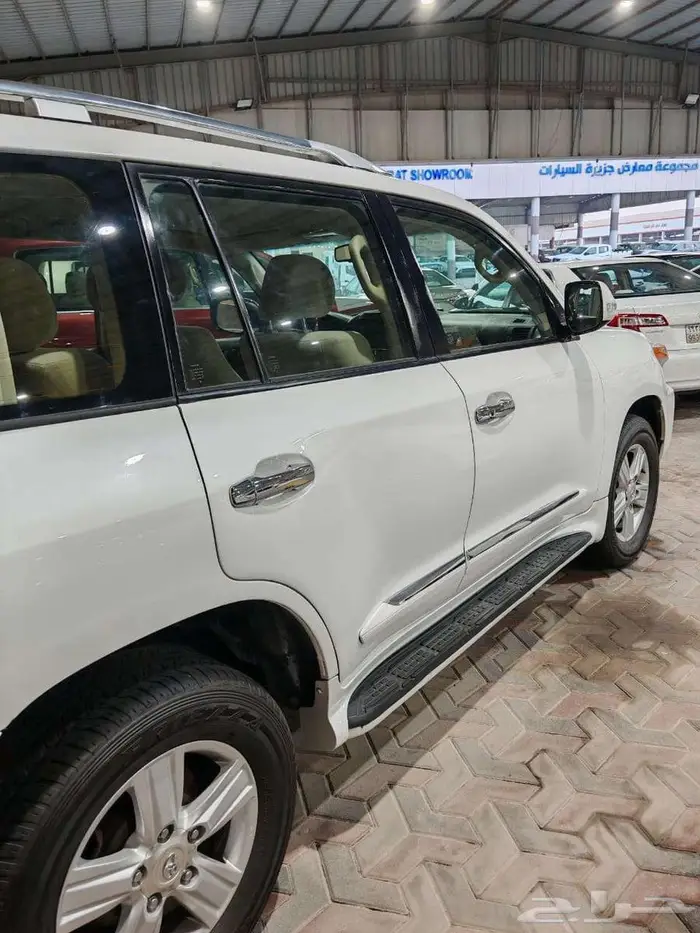 تويوتا لاند كروزر 2012 2