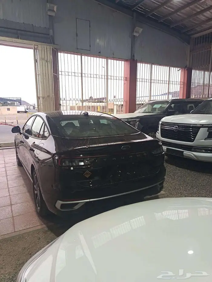 فورد تورس امبيانتى 2026 3