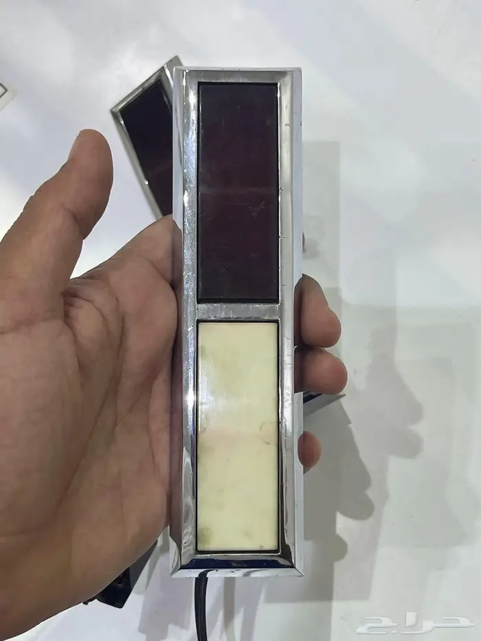 لمبات مع القواعد للابواب الاماميه 2