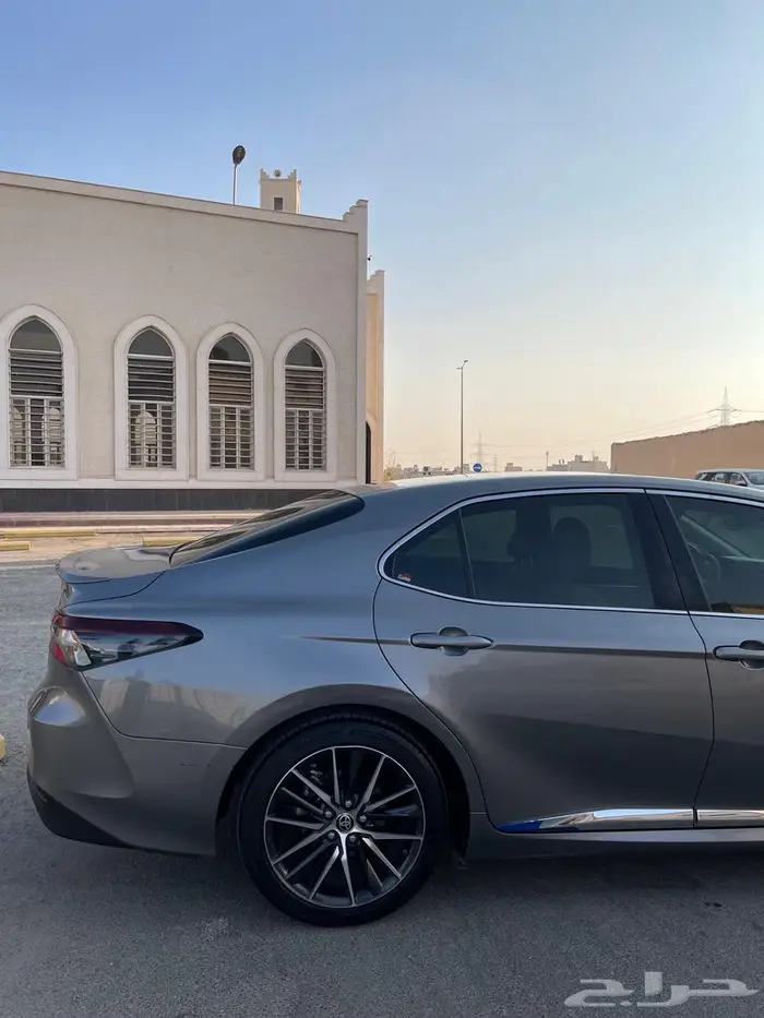 تويوتا كامري 2022 فل كامل GLE نظيف جدا 19