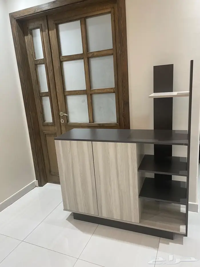 للبيع طاولة تلفزيون و طاولة كوفي 2