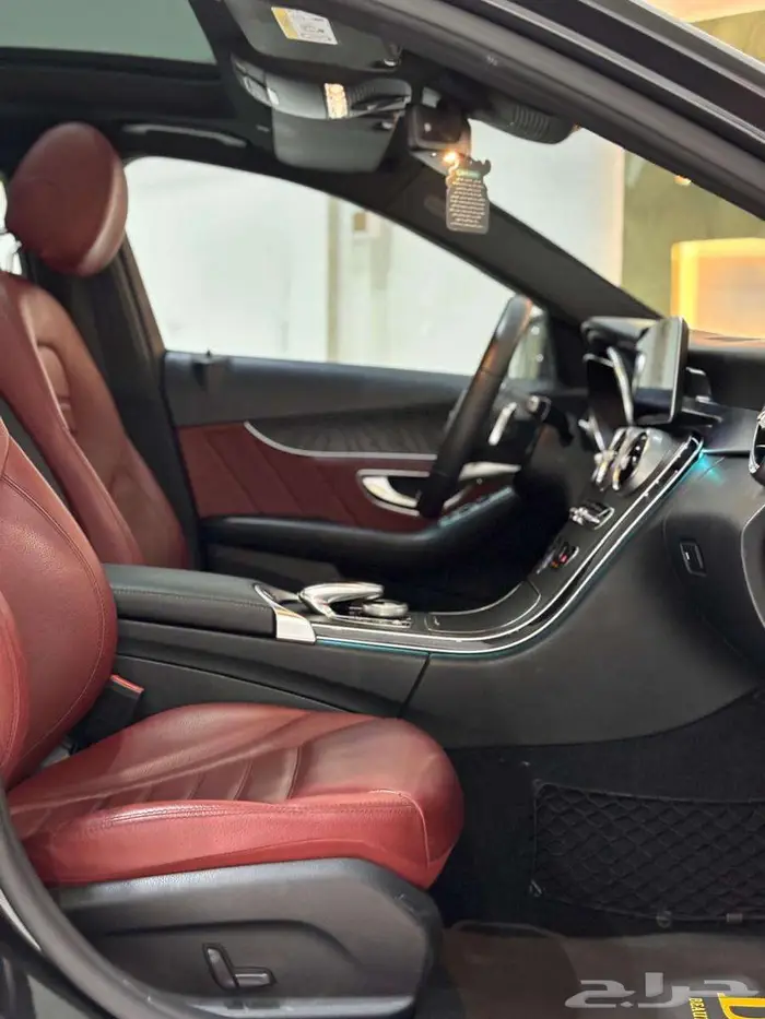 مرسيدس سي 200 موديل 2020 10