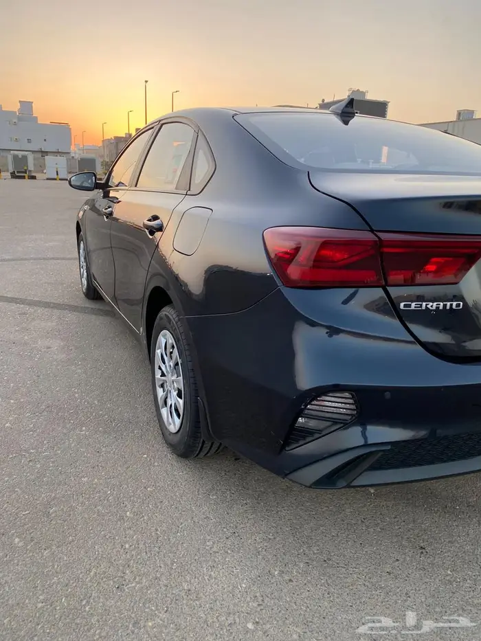 كيا سيراتو بدون رش وكاله 11