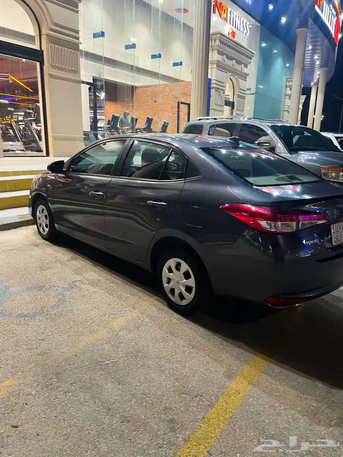 يارس موديل 2019 بحالة ممتازة جدا ممشي قليل 4