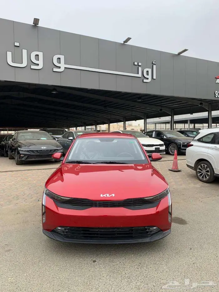 كيا K3 موديل 2026 تصميم شبابي وأداء عملي يومي 1