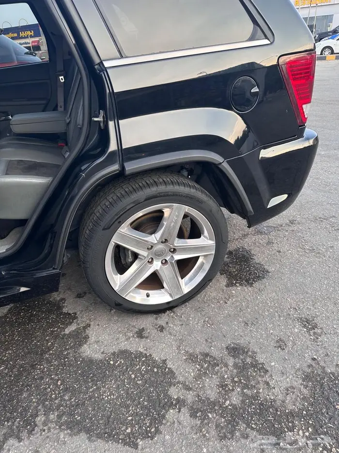 جيب قراند شيروكي SRT8 2007 12