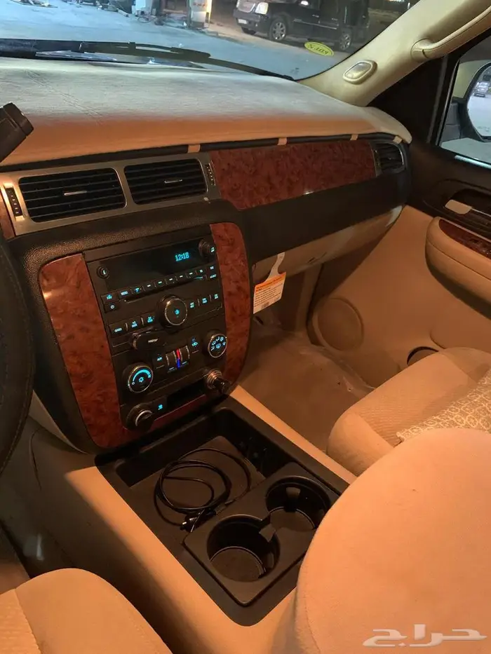 سياره تاهو دبل للبيع 1