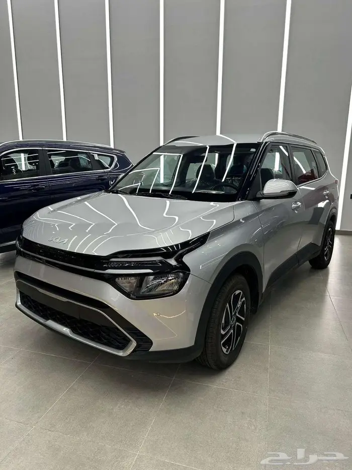 كيا كارينز نص فل 7 راكب موديل 2025 عرض خاص 2