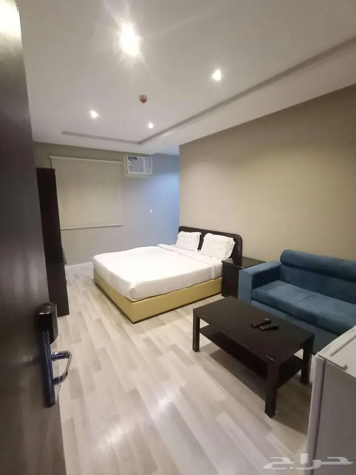 شقق فندقية غرفة دورة مياه بوفية مؤثثة وفاخرة بخميس مشيط 11