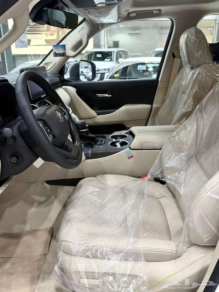 تويوتا لاندكروزر ( VXR ) هايبرد موديل 2025 أقل الأسعار 11