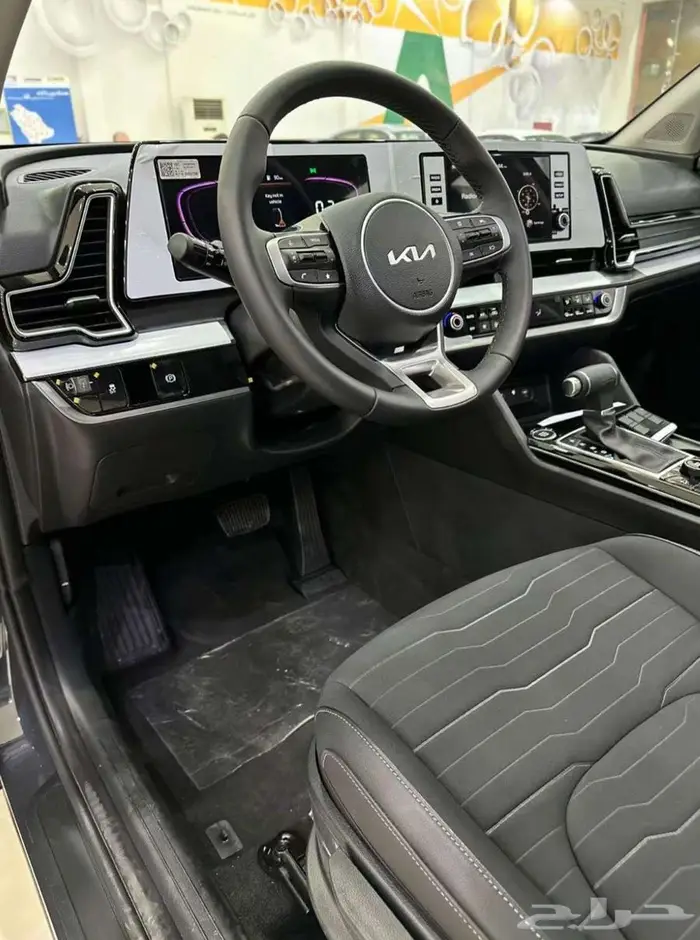 كيا سبورتاج نص فل بانوراما 2025 ماكينة 1.6 دفع امامي سلوفاكي 8