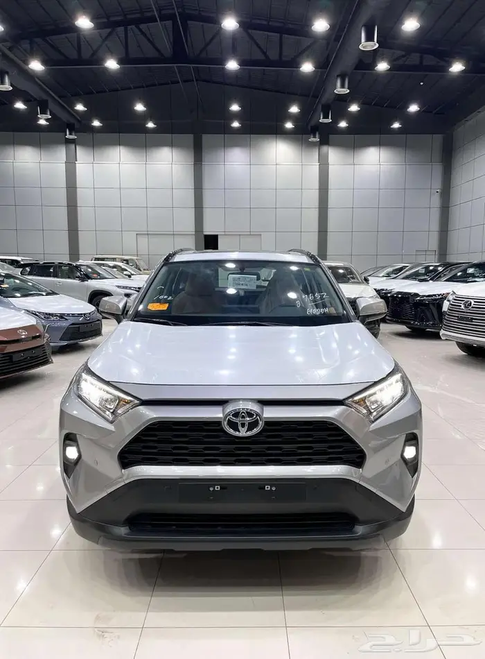 تويوتا راف فور ( XLE ) بنزين موديل 2025 أقل الأسعار 1