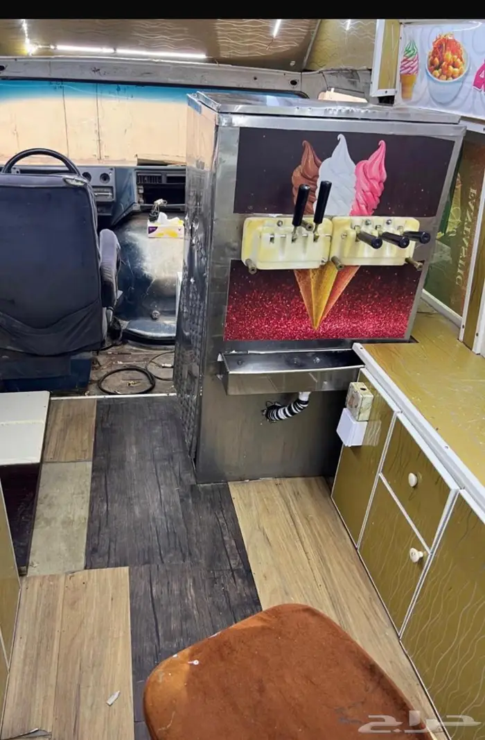 سياره اسكريم للبيع مديل 1992 1