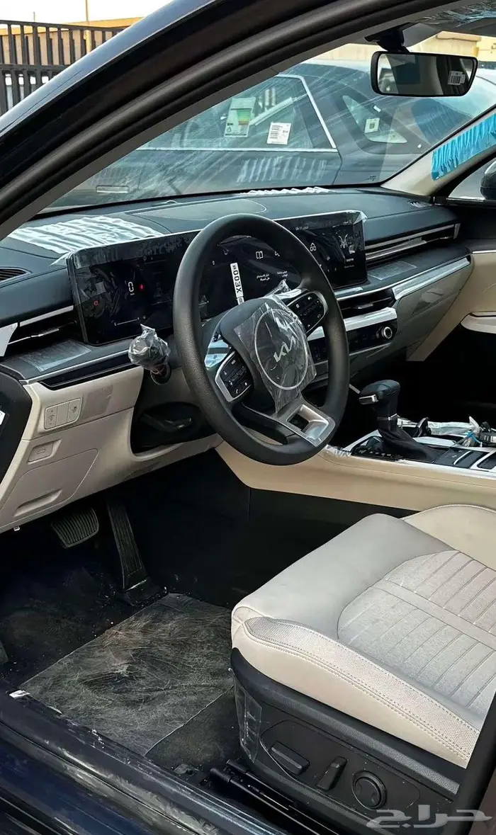 كيا K5 استاندر مطور سقف بانوراما موديل 2025 عروض خاصه 13