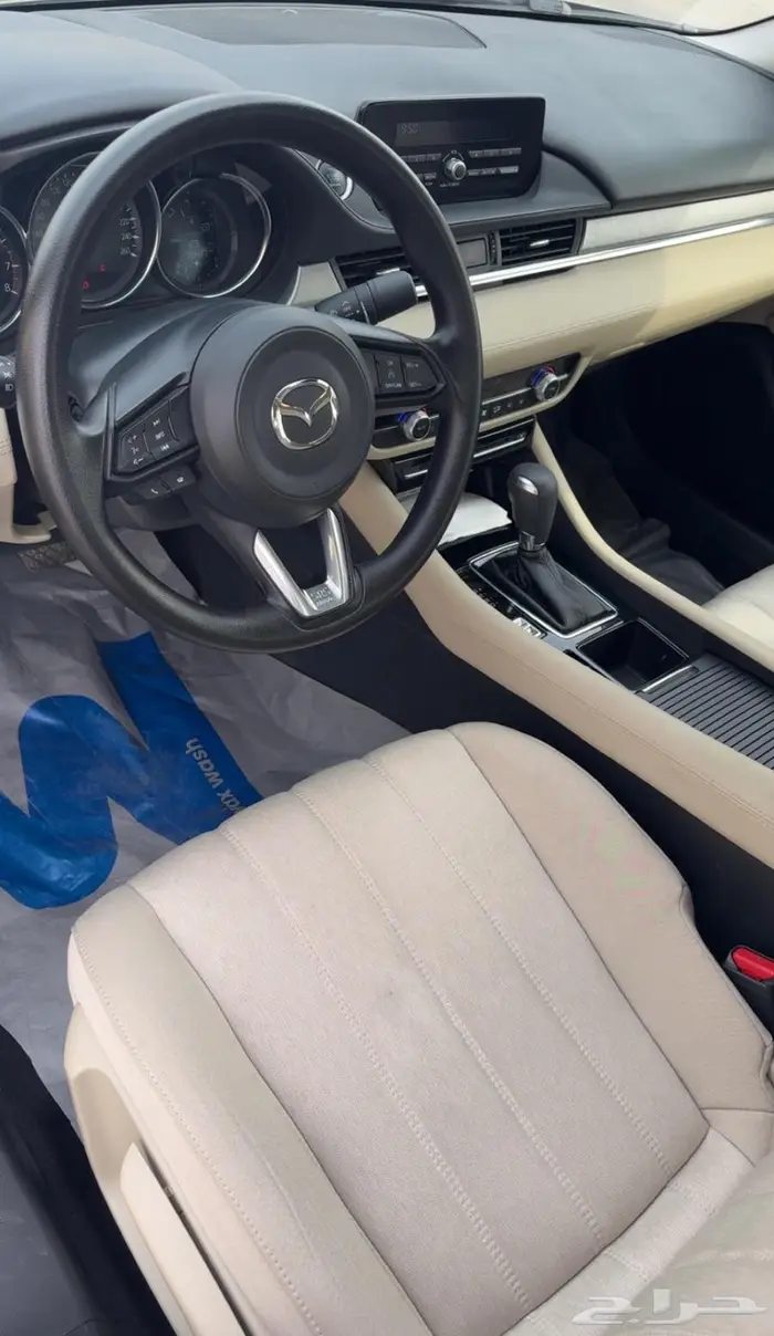للبيع مازدا 6 موديل 2022 نظيفه اللون رمادي 6