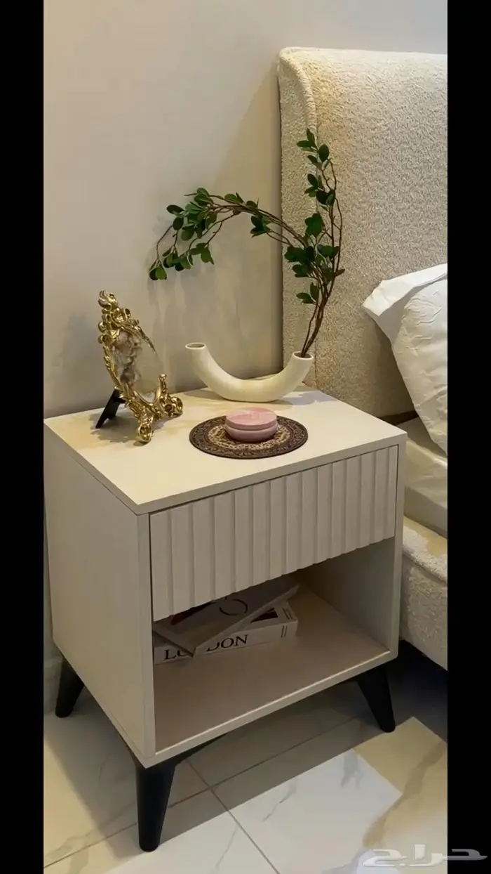 كومدينة غرفة نوم 0