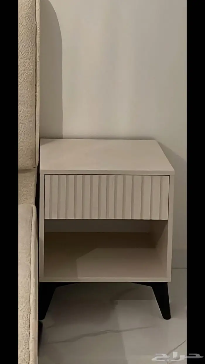 كومدينة غرفة نوم 1