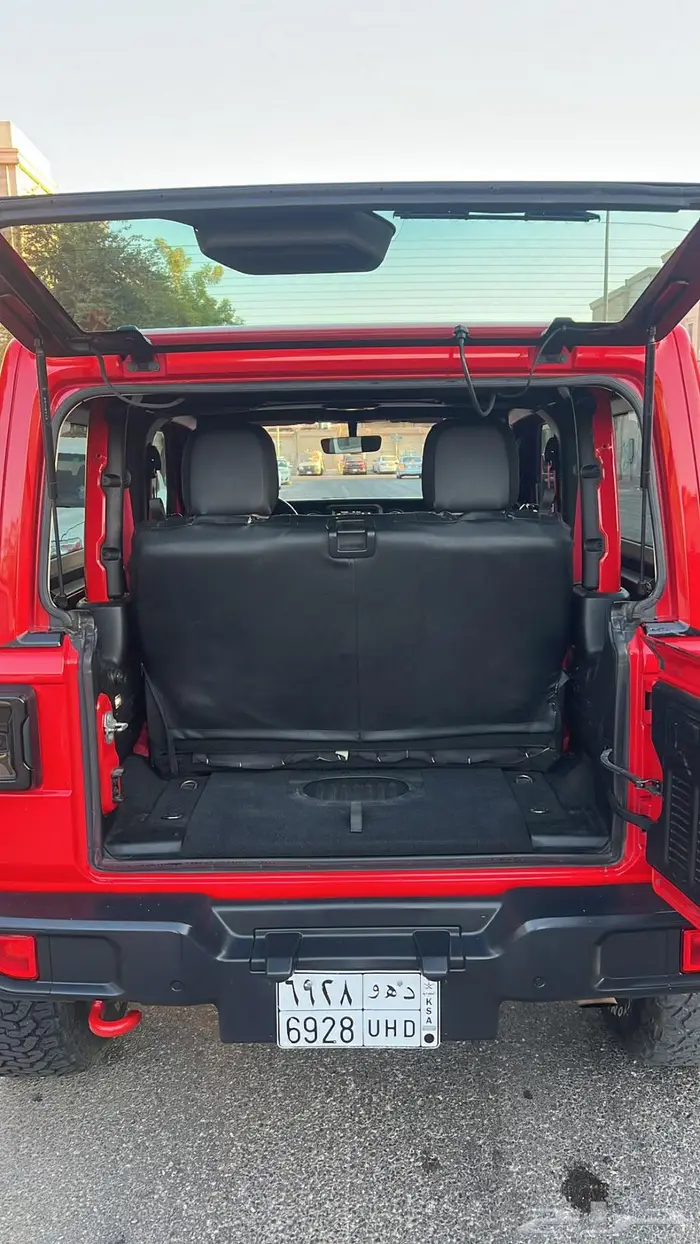 جيب رانجلر صحارى 2018 الدفعه الثانيه 18