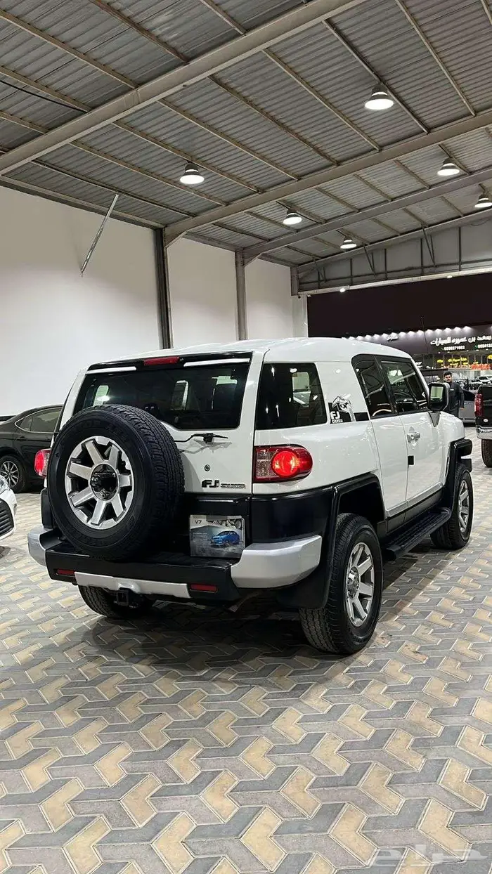 تويوتا اف جى فل كامل سعودى رقم 2 موديل 2016 3