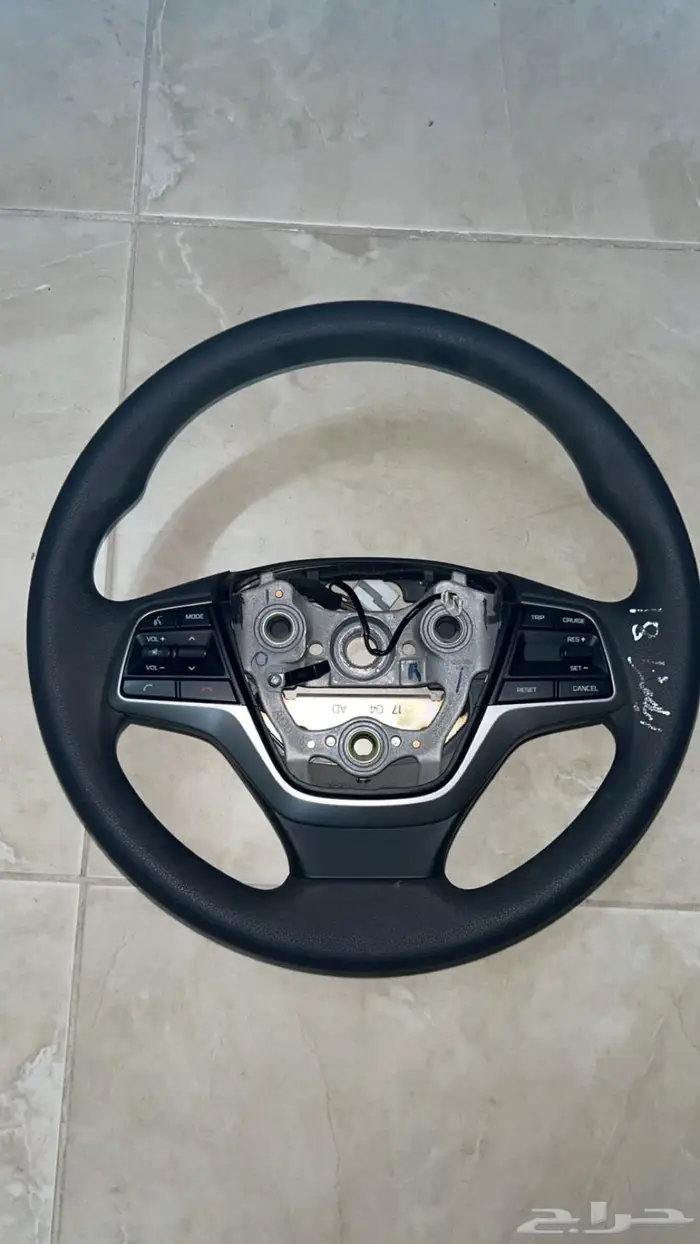 طارة مع مثبت النترا 17-18 0