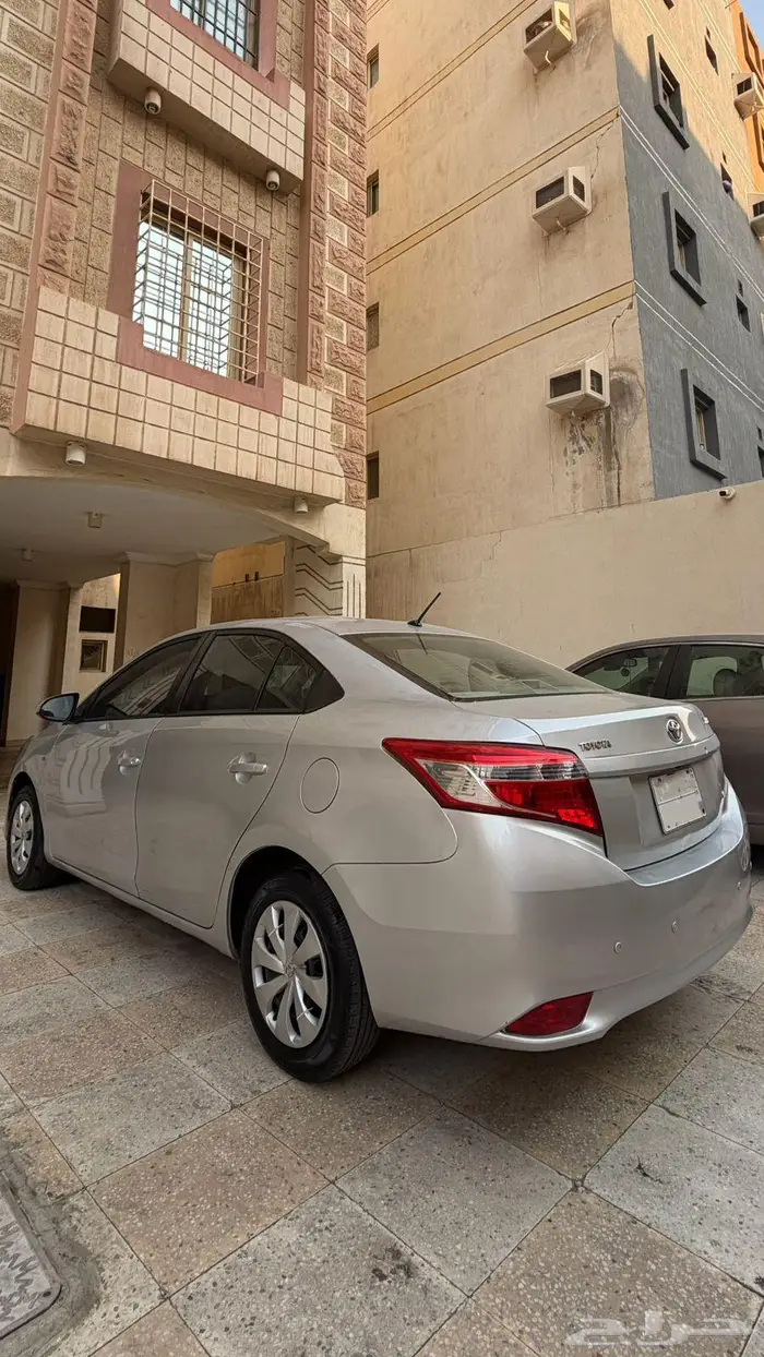 تويوتا يارس2017 0