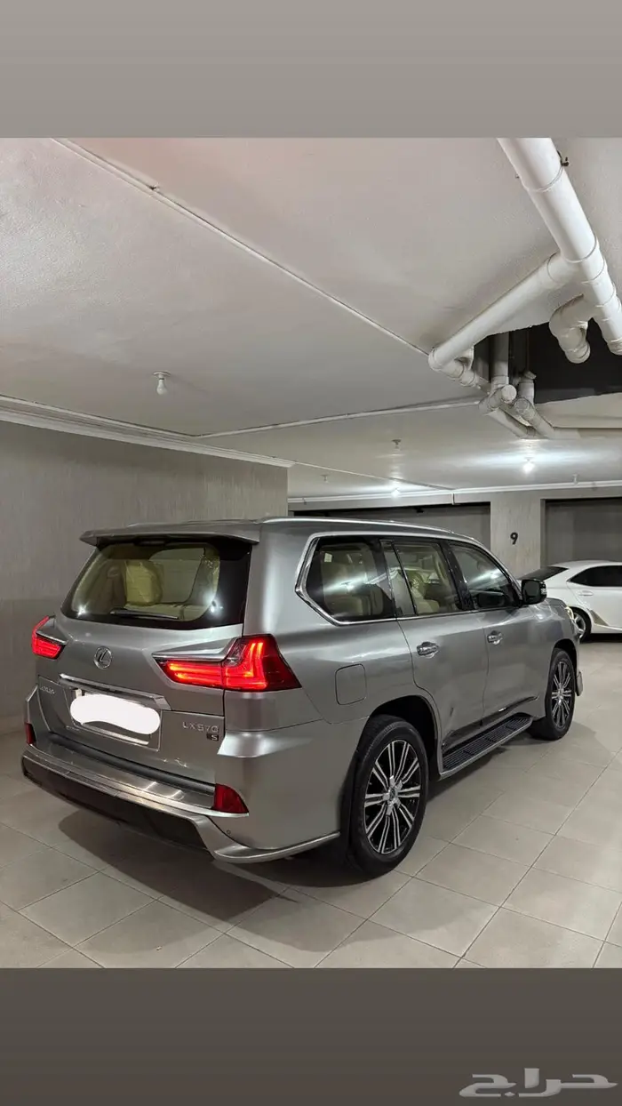 لبيع جيب لكزس 2019 LX 570 فل كامل وكالة من صدام لي الصدام 4