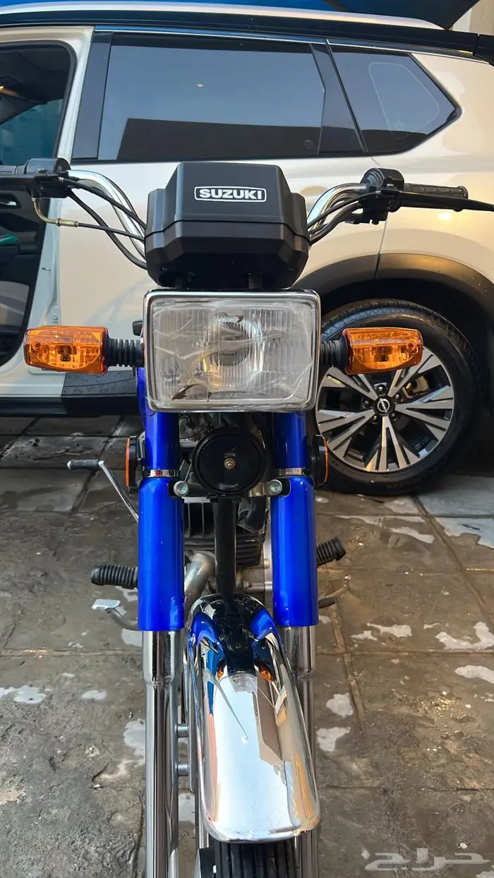 دباب سوزوكي X100 مخزن اللون ازرق 4