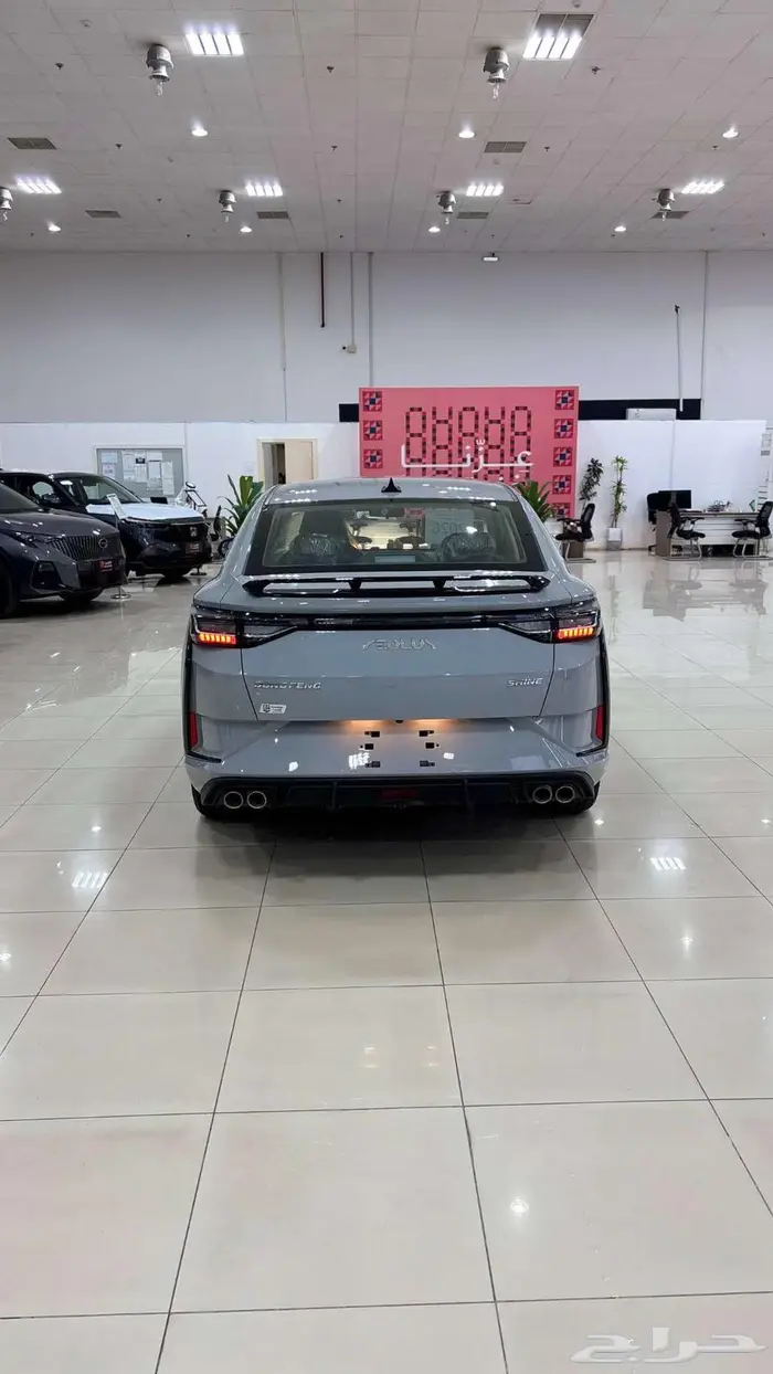 دونج فينج شاين E1 2026 رمادي 3